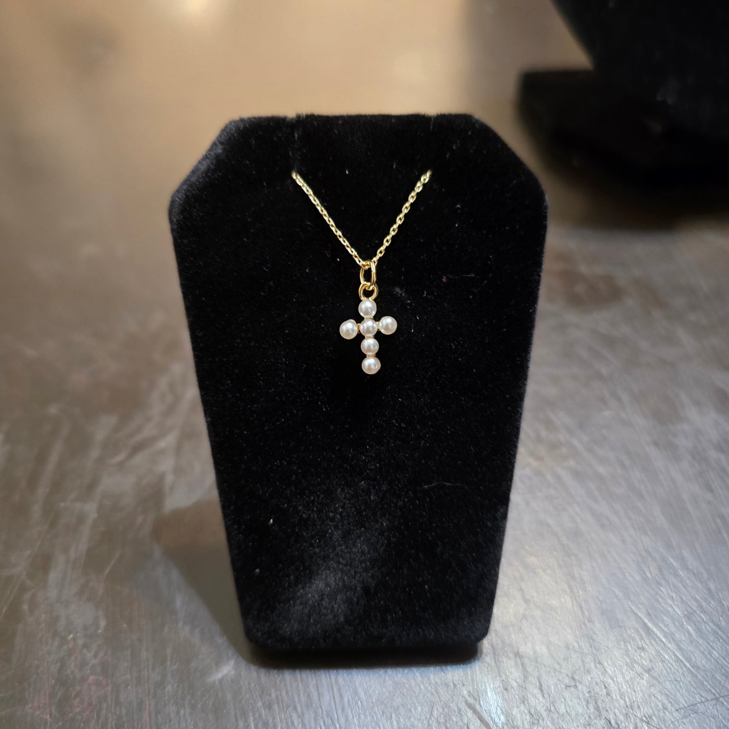 18k gold plated freshwater pearl cross pendant