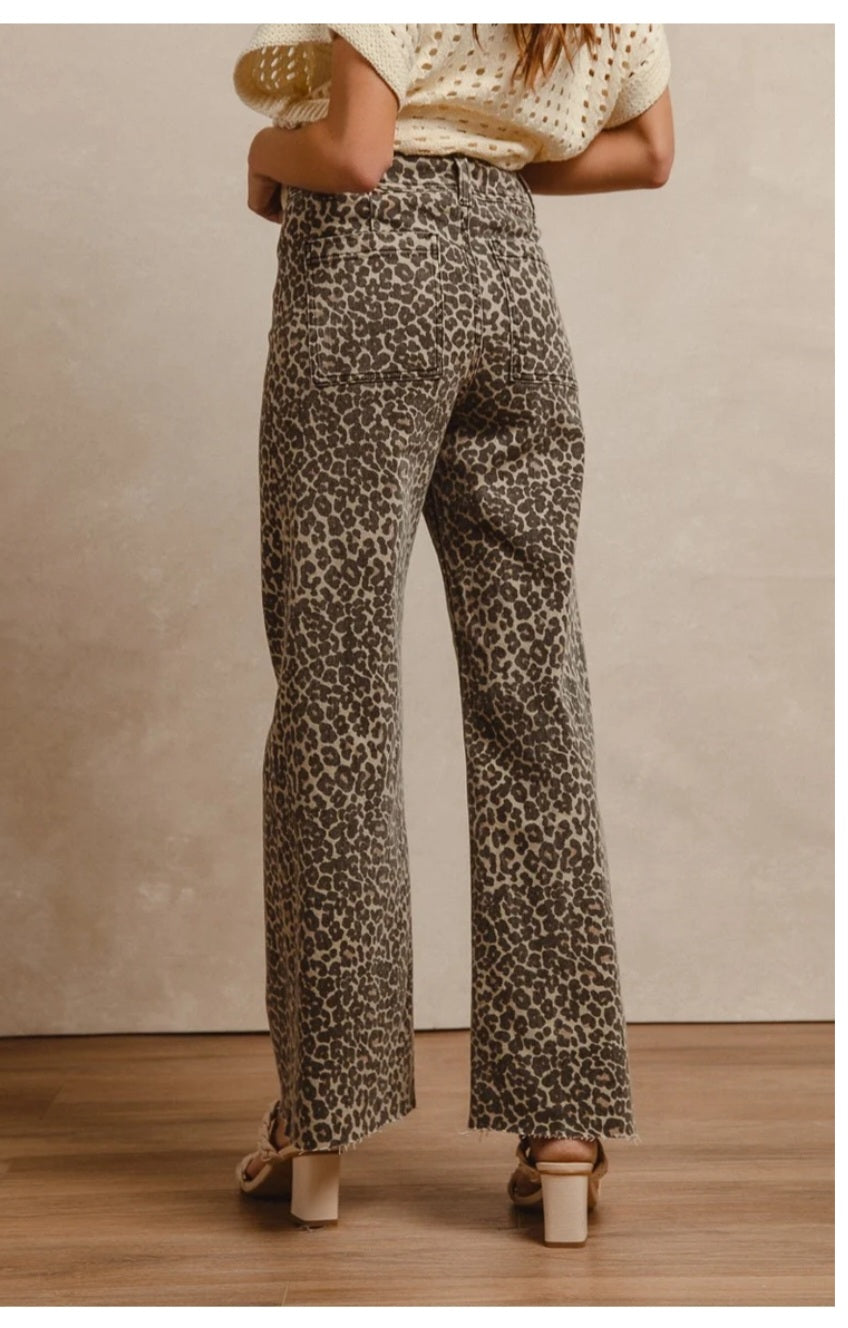 Bibi LEOPARD PRINT HIGH RISE FLARE JEANS
