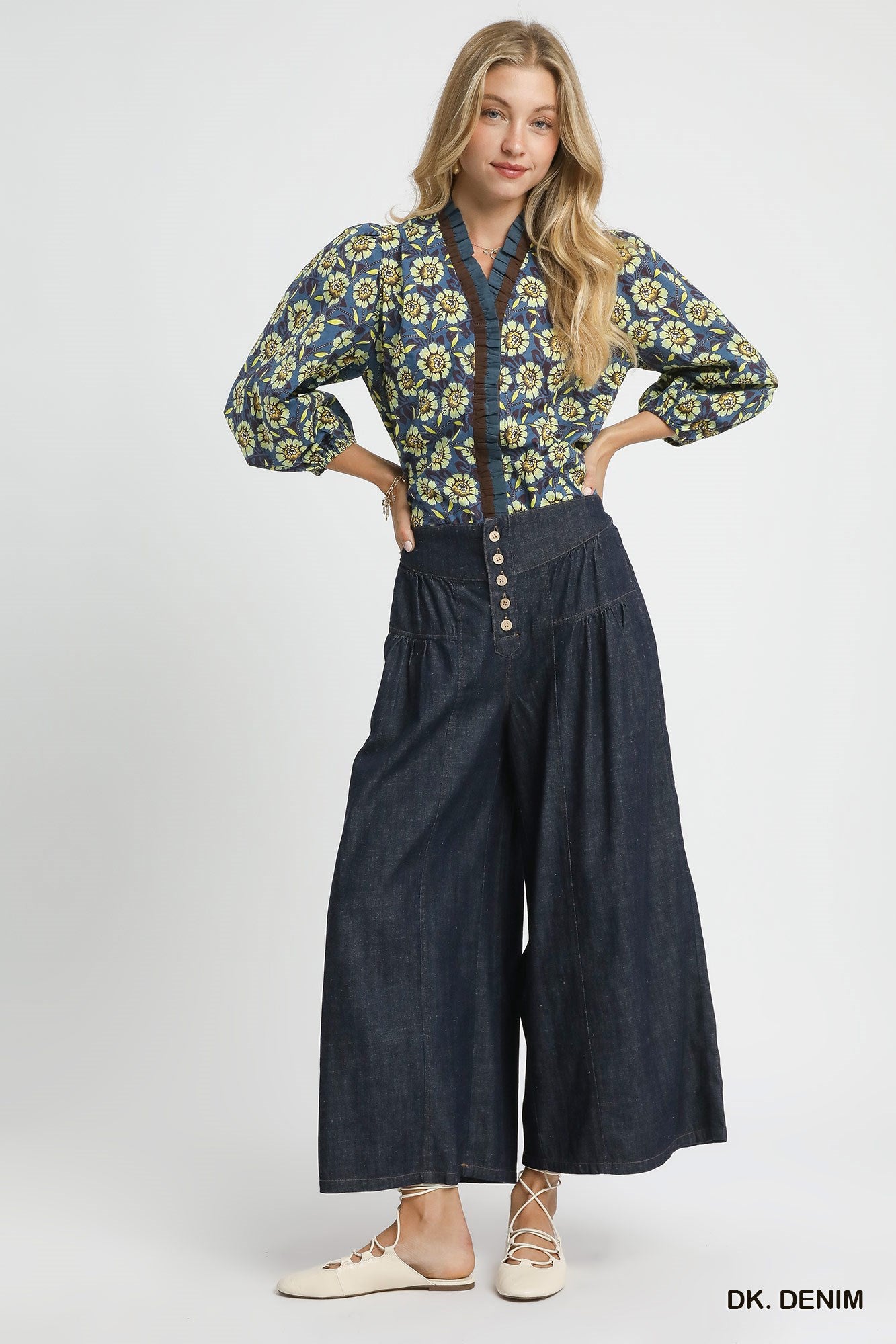 Stone Washed Wide-Leg Button-Front Culottes