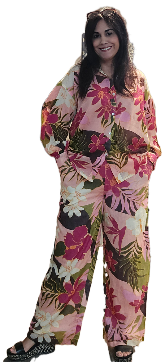 Lightweight floral top