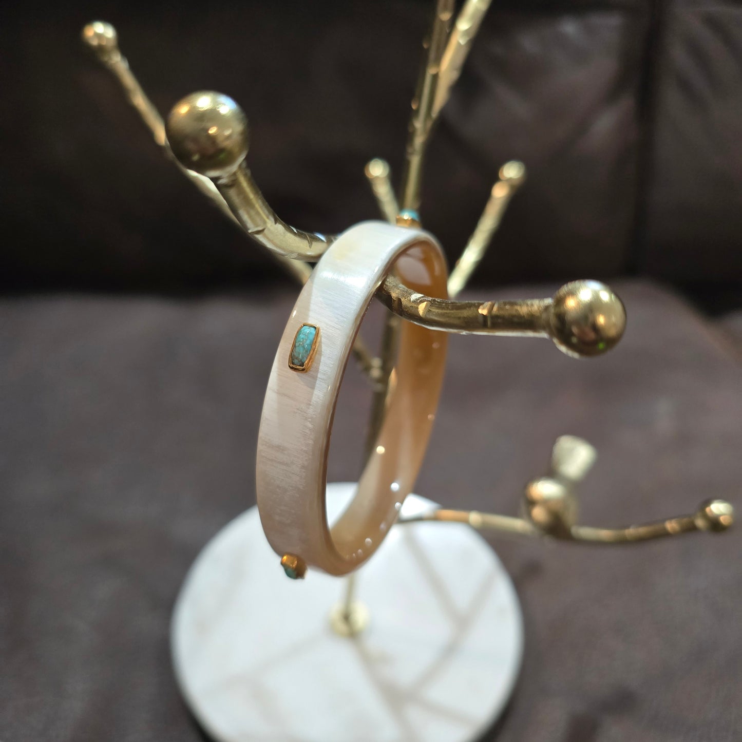 Beige buffalo horn Bangle 5 Turquise stones
