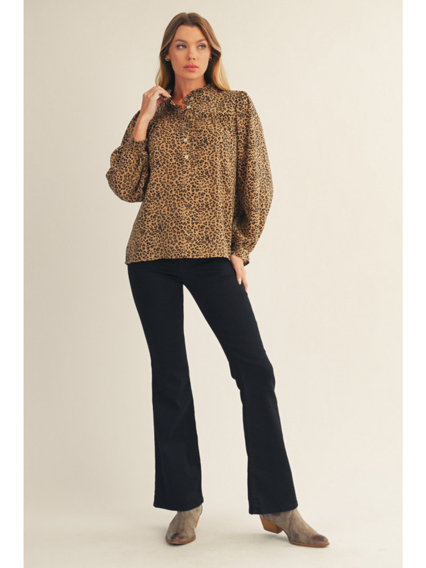 Leopard Top in Taupe