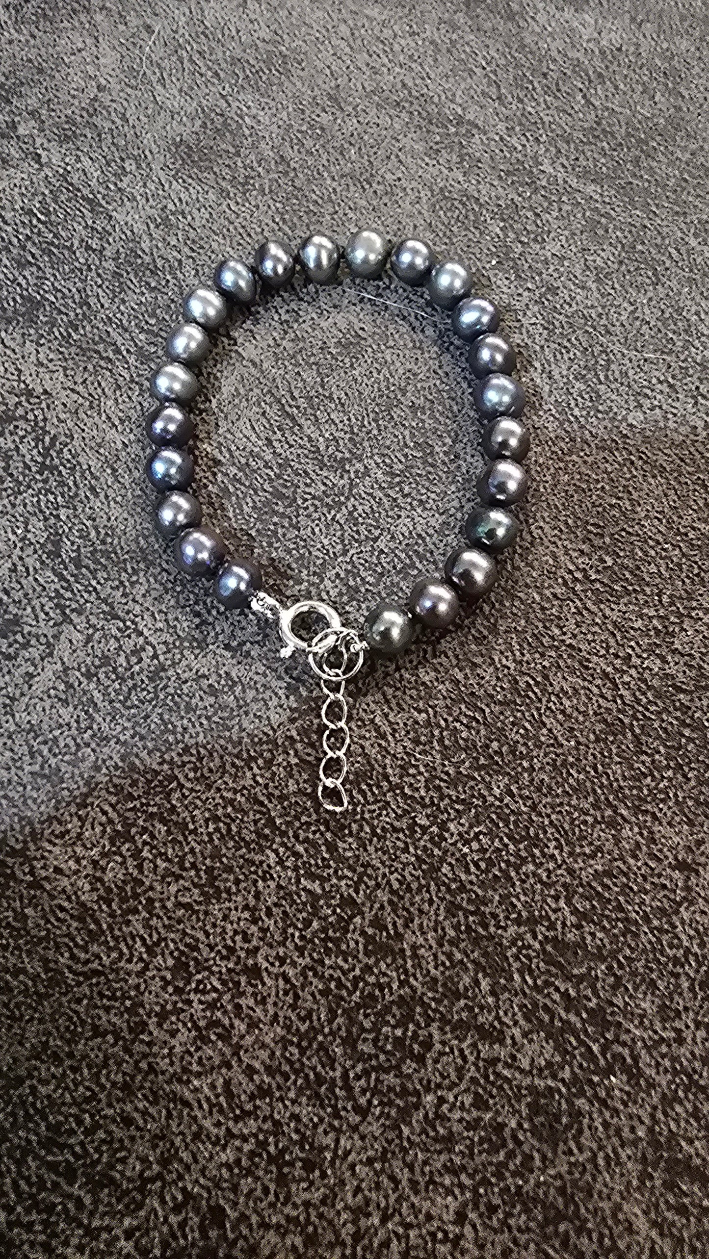 Freshwater Cultured Black pearl bracelet sterling silver